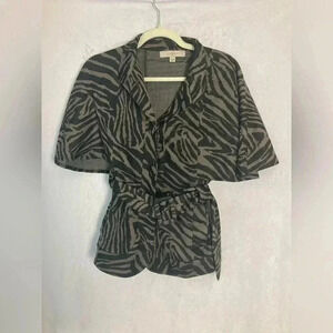Fever business casual short sleeve button up jacket with belt size‎ PL